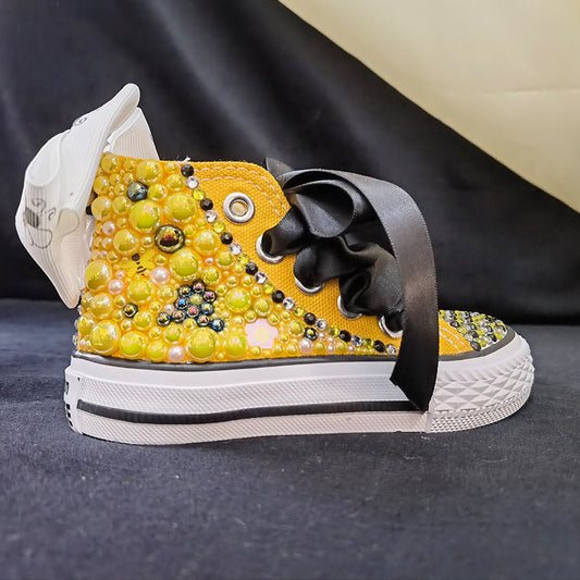 Fashion Personality Cartoon Bee Canvas Shoes